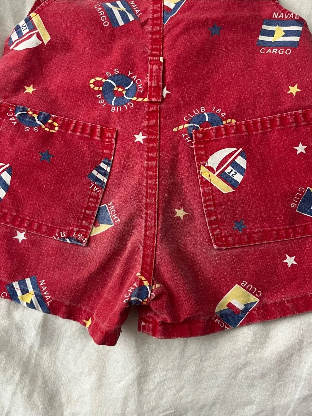 OshKosh Bgosh 3t based